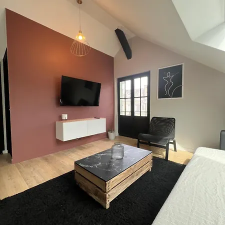 Appartement Spacieux Et Lumineux Proche Du Centre Historique Dol-de-Bretagne Exterior foto